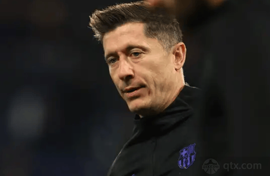 巴萨瞄准弗拉霍维奇，计划冬窗低价引进或2026年免签